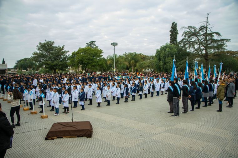 Acto Patrio Día de la Bandera
