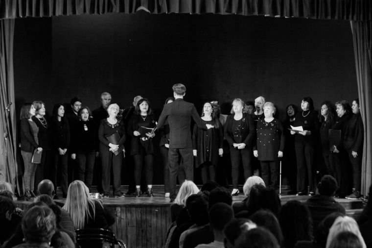 Un Domingo a Pura Voz 