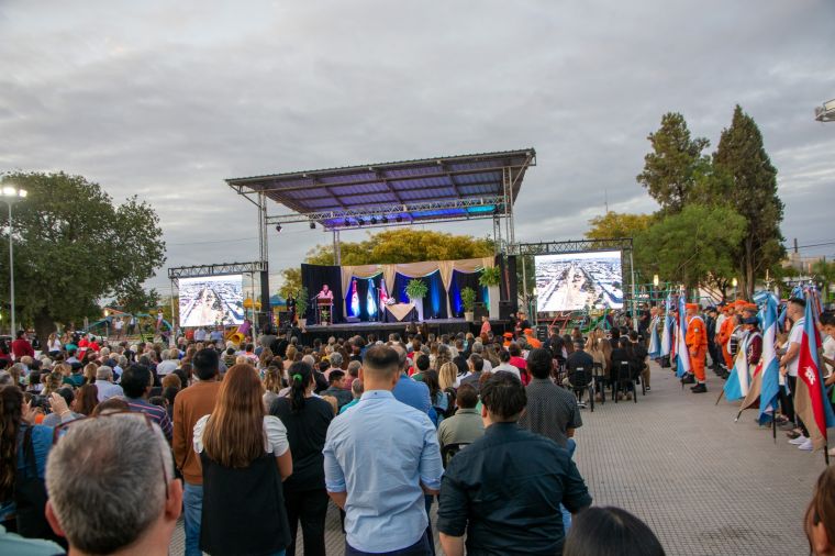 Asunción del Intendente Daniel Haniewicz