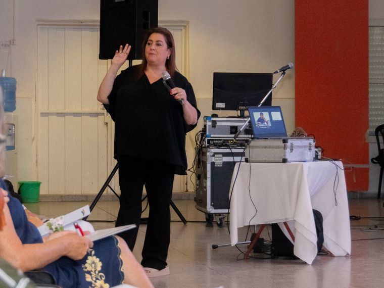 Capacitación Docente de la mano de Laura Lewin