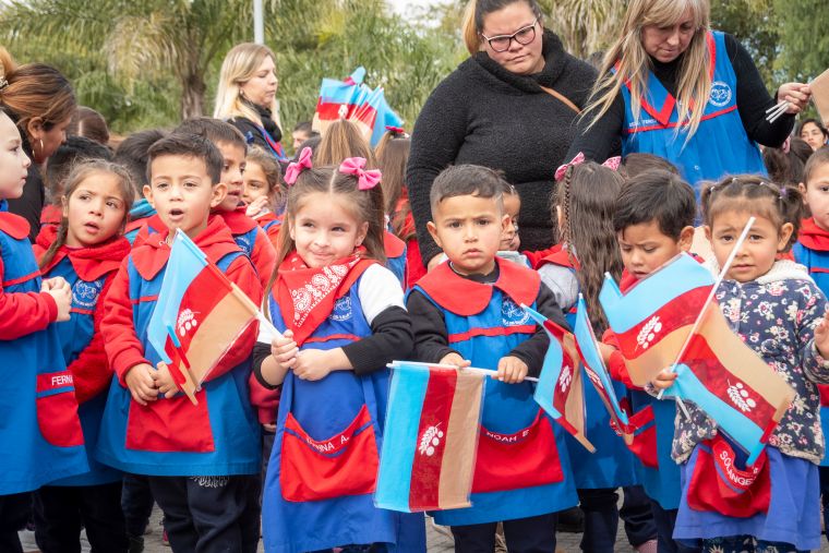 MONTE CRISTO CELEBRÓ EL 2° ANIVERSARIO DE LA CREACIÓN DE SU BANDERA