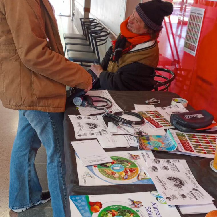 Jornada saludable por la hipertensión en Monte Cristo