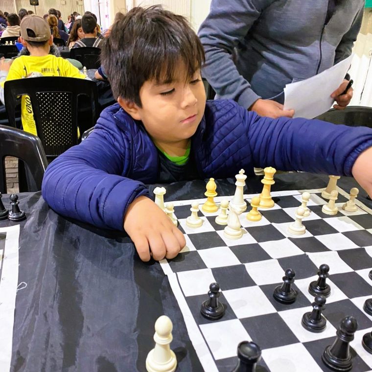 La escuela municipal de Ajedrez de Monte Cristo triunfa en el Primer Encuentro de Suquijuegos