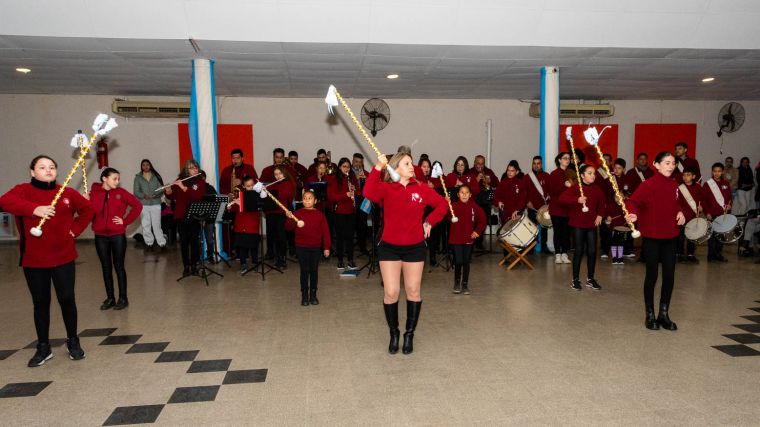 Emotivo Acto del 9 de Julio en Monte Cristo
