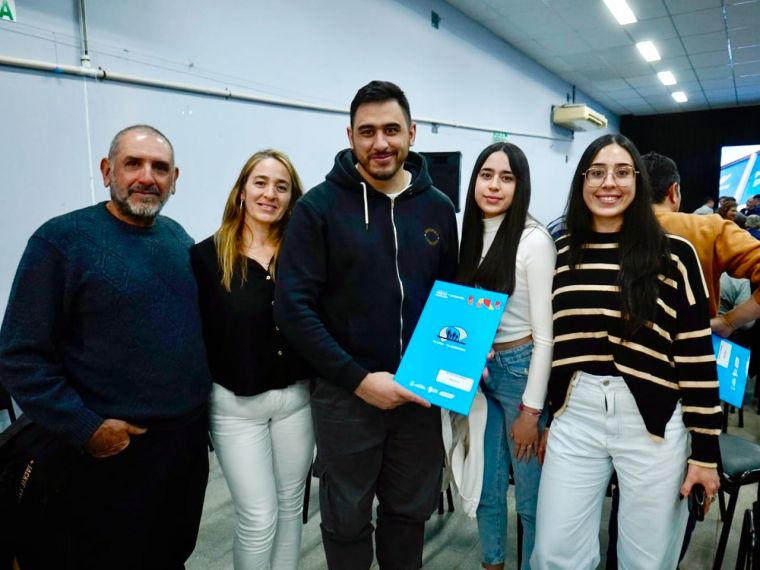 El Gobernador Martín Llaryora visitó Monte Cristo