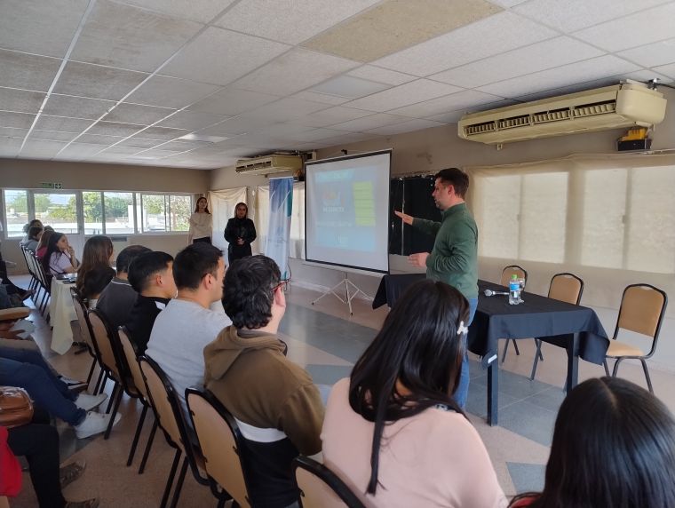 Presentación de EMPLEO +26 en Monte Cristo