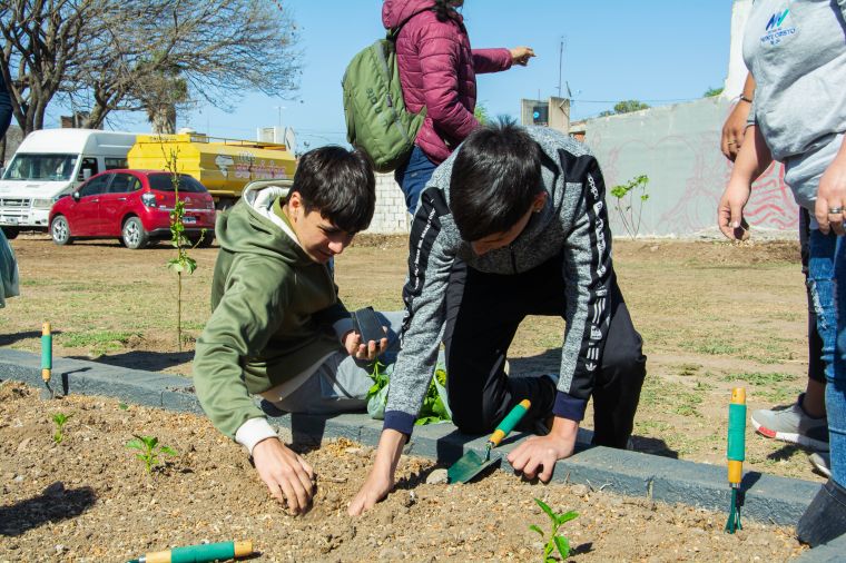 Monte Cristo reabre su vivero municipal
