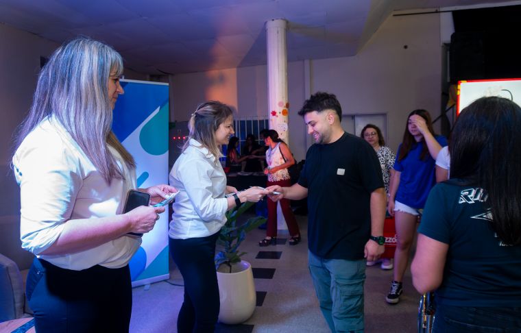 Fomentando el comercio local: el Municipio presente en “Comprá todo en Monte Cristo”