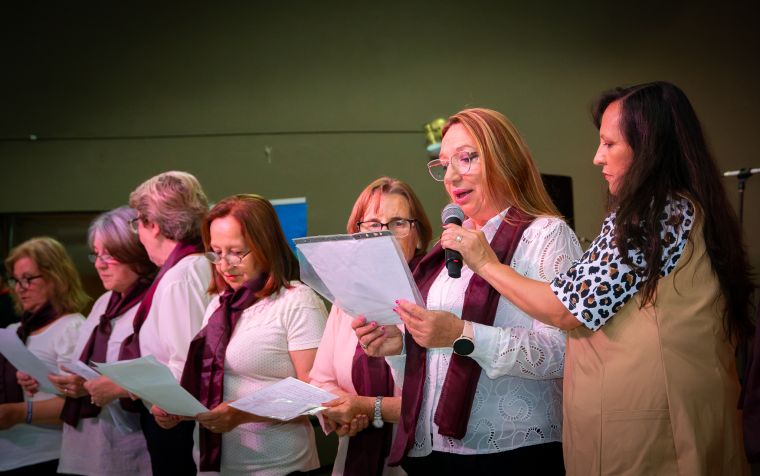 La Oficina de Personas Mayores de Monte Cristo realizó una nueva muestra de talleres