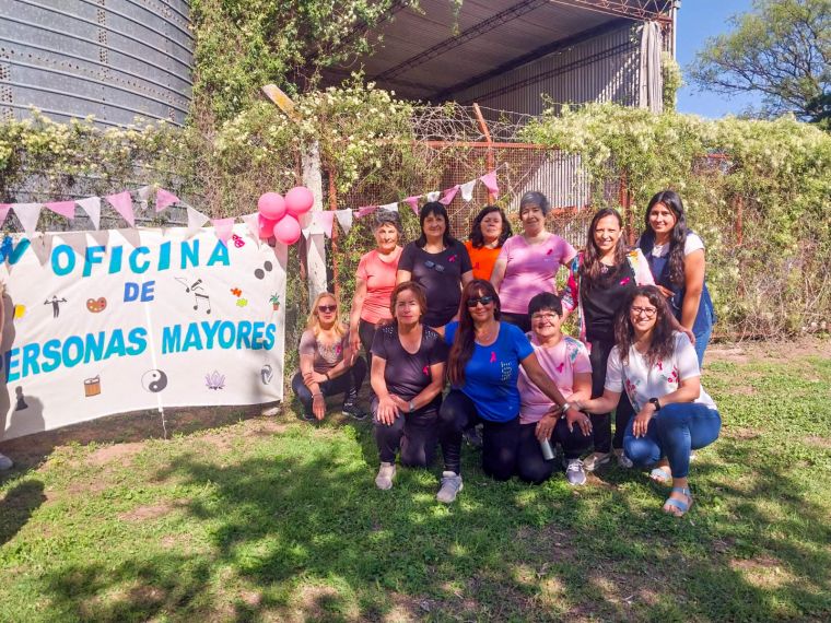 Caminatas en Monte Cristo en el mes de la lucha contra el cáncer de mama