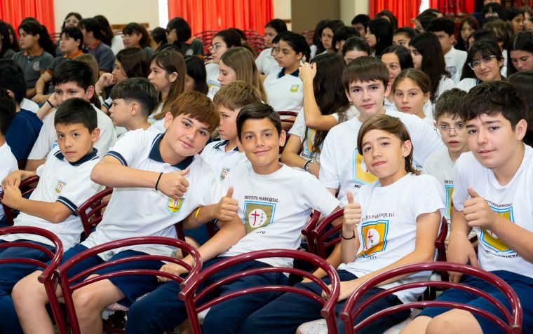 Una emotiva charla llena de empatía y conciencia para los jóvenes de Monte Cristo