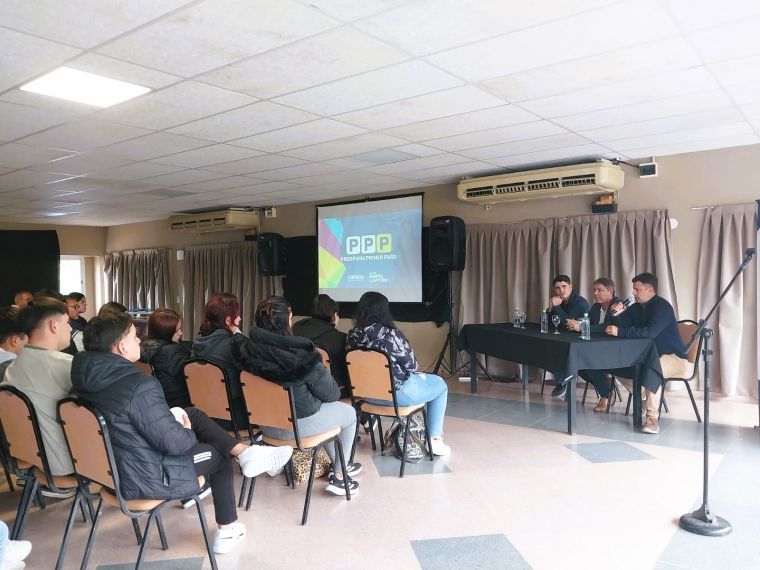Presentación del Programa Primer Paso en Monte Cristo