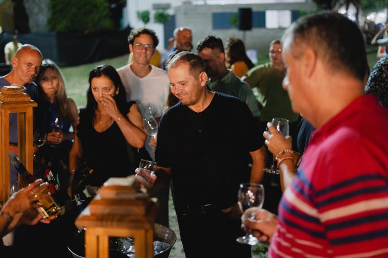 Un maravilloso evento para celebrar el amor en la Huerta Municipal