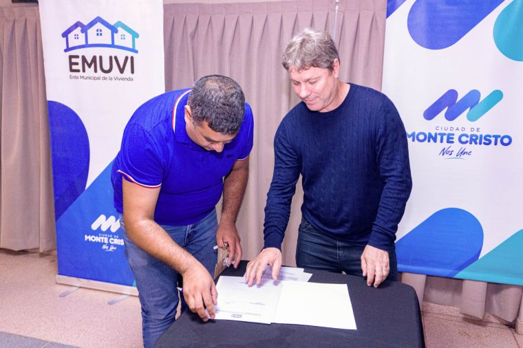 Entrega de nuevas viviendas: más de 50 familias cumplieron su sueño de la casa propia