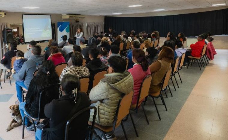 Jornada de formación sobre cooperativas en Monte Cristo