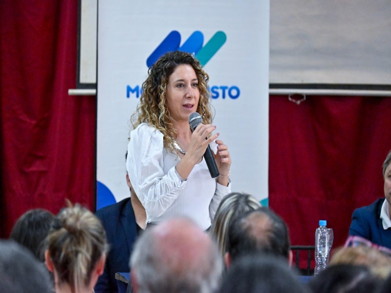 Entrega de créditos del Banco de la Gente en Monte Cristo