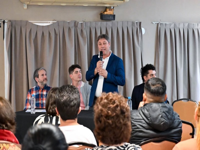 Presentación de Empleo +26 en Monte Cristo
