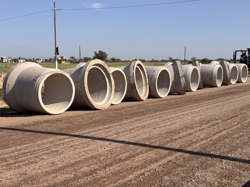 Avanza la obra del sistema de desagüe en Barrio Mutual