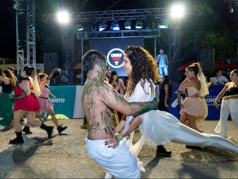 Monte Cristo vivió dos noches inolvidables de carnaval